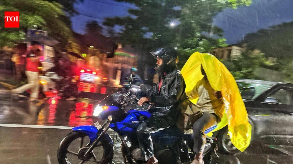 पाऊस आणण्यासाठी सक्रिय मान्सून, सोसाट्याचा वारा महा